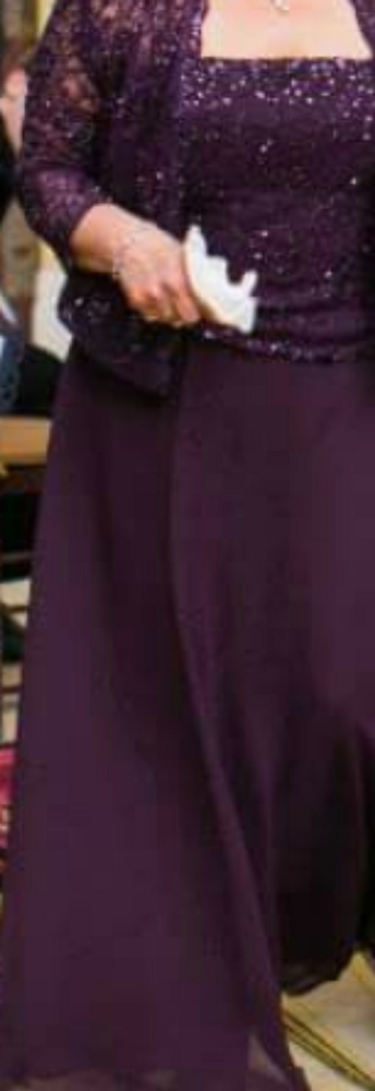 Formal dress ( - Picture 4 of 7
